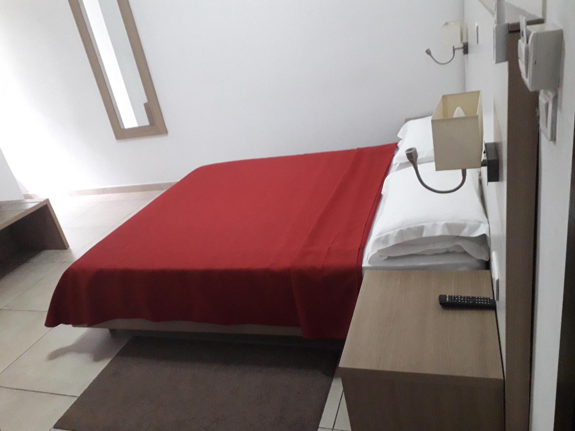 Residence Achenbach Abidjan Ngoại thất bức ảnh