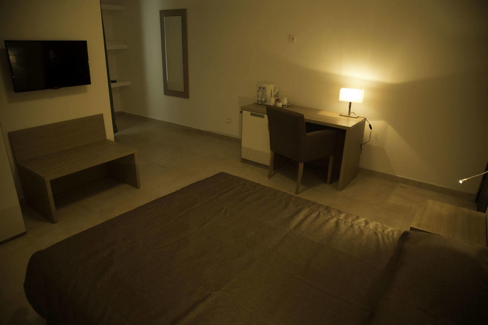Residence Achenbach Abidjan Ngoại thất bức ảnh